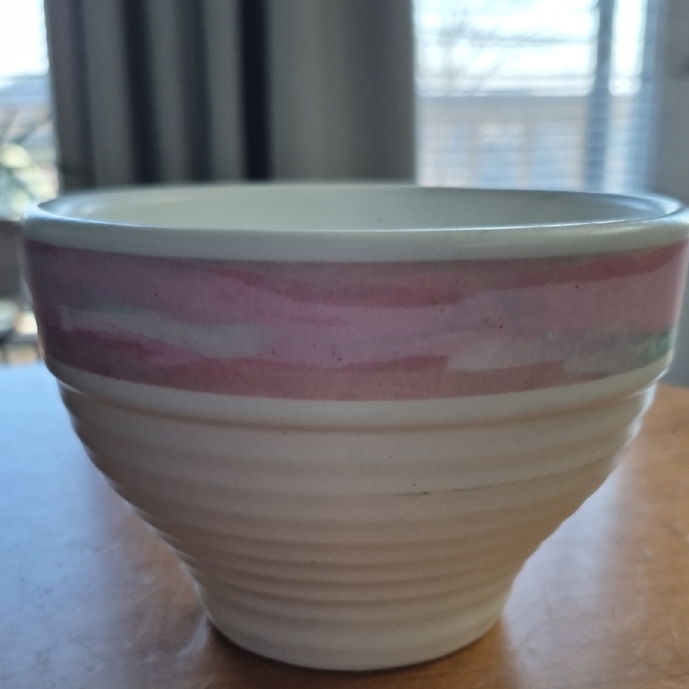 Treasure Craft Mirage Elegant Pink and White Ceramic Bowl